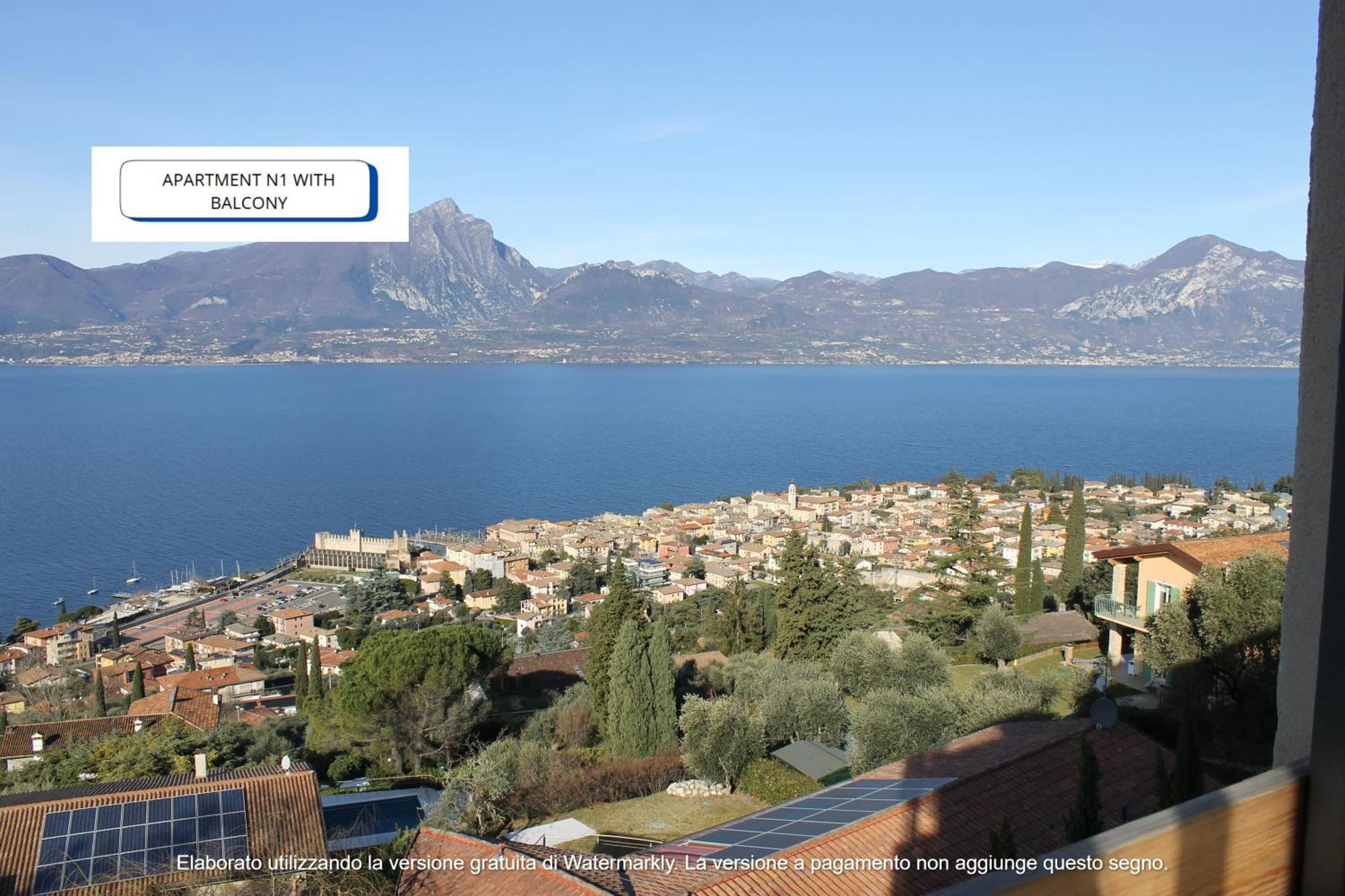 Appartamento The View Torri Del Benaco Esterno foto