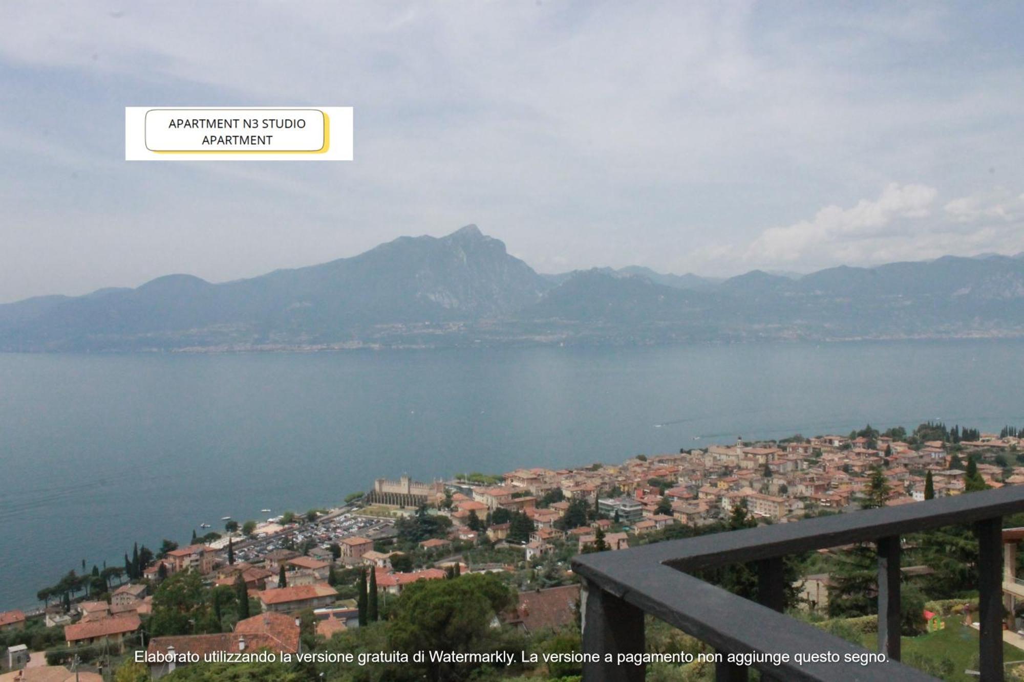 Appartamento The View Torri Del Benaco Esterno foto