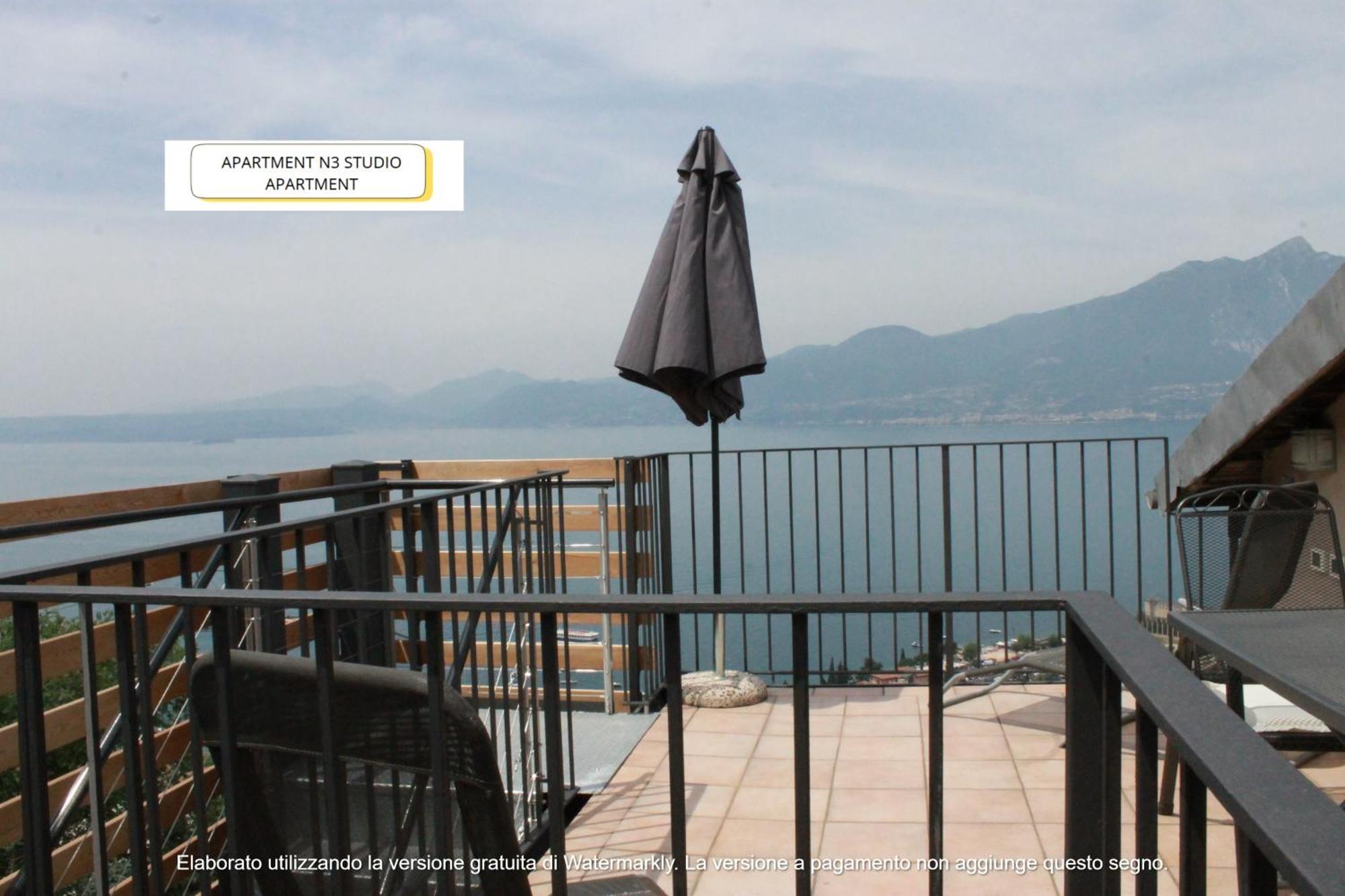 Appartamento The View Torri Del Benaco Esterno foto